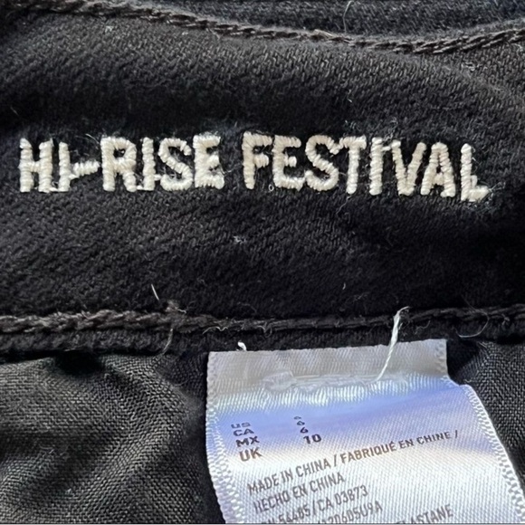 American Eagle Hi-Rise Distressed Festival Shorts Black  Size 6 - Picture 5 of 5